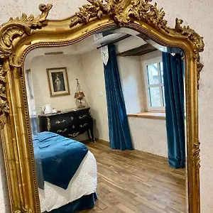 Nuit Chez Artisane , Josselin France